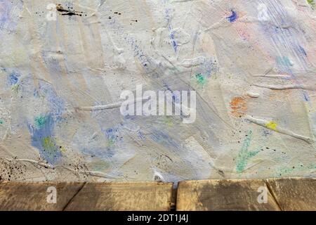 Hintergrund abstrakte Fragment bemalte Wand und Holzbretter Stockfoto