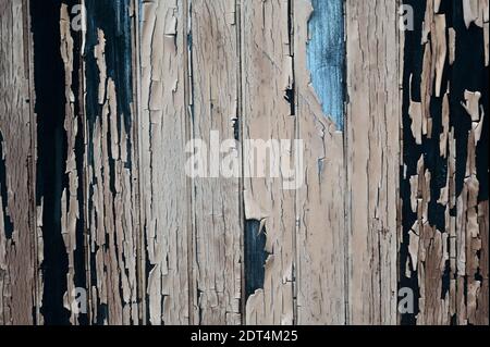 Alte Holzstruktur mit abblätternder Farbe. Hintergrund Stockfoto