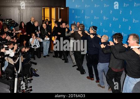 Der deutsche Schauspieler Justus von Dohnanyi, der britische Schauspieler Hugh Bonneville, der britische Schauspieler Dimitri Leonidas, der US-Schauspieler Bob Balaban, Bill Murray, John Goodman, George Clooney, der französische Schauspieler Jean Dujardin und der US-Schauspieler Matt Damon beim Fotocall "The Monuments Men" während der 64. Berlinale, Internationale Filmfestspiele Berlin, Deutschland, Am 08. Februar 2014. Foto von Aurore Marechal/ABACAPRESS.COM Stockfoto