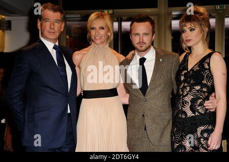 Imogen Poots, Toni Collette, Aaron Paul und Pierce Brosnan bei der Premiere von "A Long Way Down" während der 64. Berlinale der Internationalen Filmfestspiele Berlin am 10. Februar 2014. Foto von Aurore Marechal/ABACAPRESS.COM Stockfoto