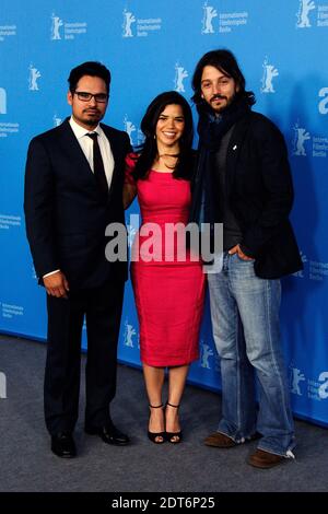 Michael Pena, America Ferrera und Diego Luna beim 'Cesar Chavez' Photocall während der 64. Berlinale, Internationale Filmfestspiele Berlin, Deutschland, am 12. Februar 2014. Foto von Aurore Marechal/ABACAPRESS.COM Stockfoto