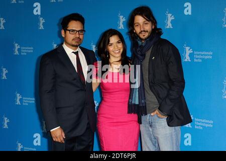 Michael Pena, America Ferrera und Diego Luna beim 'Cesar Chavez' Photocall während der 64. Berlinale, Internationale Filmfestspiele Berlin, Deutschland, am 12. Februar 2014. Foto von Aurore Marechal/ABACAPRESS.COM Stockfoto
