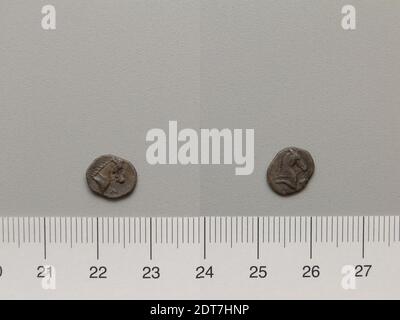 Münzstätte: Tarentum, 3/4 Obol aus Tarentum, 325–280 v. Chr., Silber, 0.46 g, 3:00, 9.5 mm, hergestellt in Tarentum, Kalabrien, Griechisch, 4.–3. Jahrhundert v. Chr., Numismatik Stockfoto