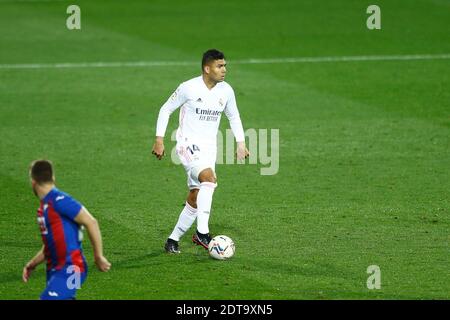 Eibar, Spanien. Dezember 2020. Casemiro (Real) Fußball: Spanisches 'La Liga Santander' Spiel zwischen SD Eibar 1-3 Real Madrid CF im Estadio Municipal de Ipurua in Eibar, Spanien. Quelle: Mutsu Kawamori/AFLO/Alamy Live News Stockfoto