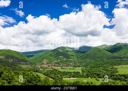 Bunovo ist ein kleines Dorf, und Balkan Berge Sofia Provinz, Bulgarien, Südosteuropa, Europa Stockfoto