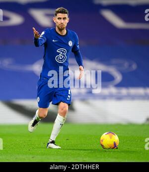 Stamford Bridge, London, 21. Dezember 2020 Chelsea's Jorginho während ihres Premier League-Spiels gegen West Ham United Bildnachweis: © Mark Pain / Alamy Live News Stockfoto