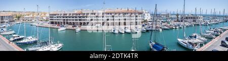 Hafen von Almerimar, Almería, Spanien. Panoramablick. Stockfoto