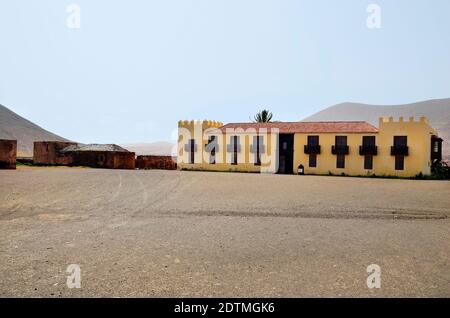 Spanien, Kanarische Inseln, Fuerteventura, Haus der Colonels aka Casa de los Coroneles in La Oliva erbaut im 17. Jahrhundert Stockfoto