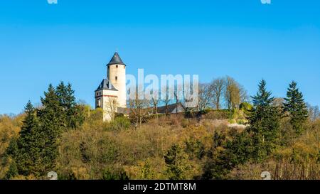 Hotel und Gourmet-Restaurant von Johann Lafer, mit Keep, bering, Schildmauer, Torturm, Zwinger Stockfoto