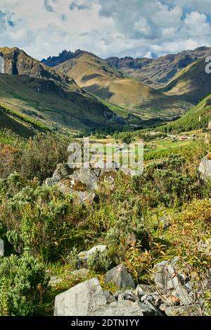 Hügel und Täler Landschaft, El Cajas Nationalpark, Grasland Ökosystem, Ramsar Feuchtgebiet, Highlands, Azuay Provinz, Ecuador, Amerika Stockfoto