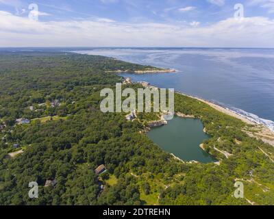 Heilbutt Point State Park und körnige Steinbruch Luftaufnahme und die Küste Luftaufnahme in der Stadt Rockport, Massachusetts MA, USA. Stockfoto