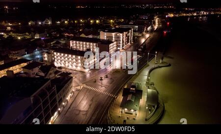 Nachtaufnahme Hampton Beach NH Hotels am Meer Stockfoto