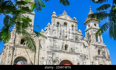 Die Kirche Iglesia de Guadalupe aus 1624-1626, Granada, Nicaragua, Mittelamerika Stockfoto