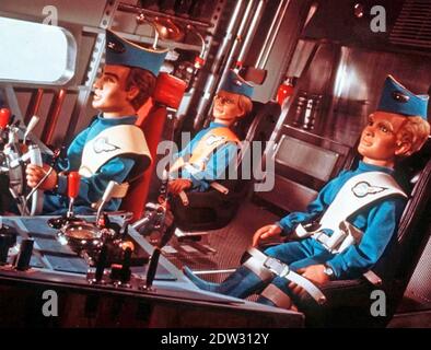 THUNDERRBIRDS SIND GO 1966 United Artists Film. Das Raumschiff Zero-X hebt ab. Die Familie Tracy fliegt zur Rettung. Stockfoto
