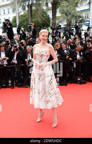 Nadja Auermann auf dem roten Teppich der Grace De Monaco Vorführung und Eröffnungszeremonie im Palais des Festivals in Cannes, Frankreich am 14. Mai 2014 im Rahmen der 67. Filmfestspiele von Cannes. Foto von Nicolas Briquet/ABACAPRESS.COM Stockfoto