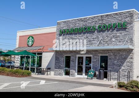 Ein Starbucks Café in Charleston, South Carolina, USA. Stockfoto