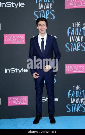 NAT Wolff nimmt an unserer Stars-Premiere am 2. Juni 2014 im Ziegfeld Theater in New York City, NY, USA, Teil. Foto von Donna ward/ABACAPRESS.COM Stockfoto