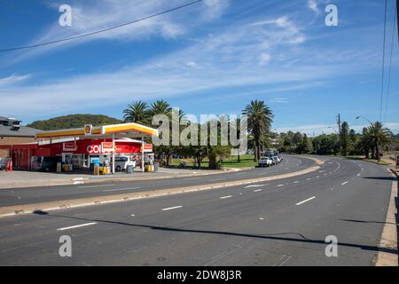 Sydney, Australien. Mittwoch, 23. Dezember 2020. Die Regierung von NSW hält die nördlichen Strände Sydneys nach dem Ausbruch der COVID 19 in Avalon Beach fest. Abgebildete lokale Straßen bleiben unheimlich ruhig. Credit martin.berry@alamy live News. Quelle: martin Berry/Alamy Live News Stockfoto