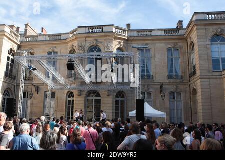 Atmosphäre während der '2014 Fete De La Musique' im Hotel Matignon in Paris, Frankreich am 21. Juni 2014. Foto von Audrey Poree/ABACAPRESS.COM Stockfoto