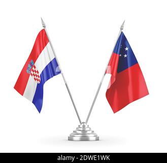 Samoa und Kroatien Tischflags isoliert auf weißem 3D-Rendering Stockfoto