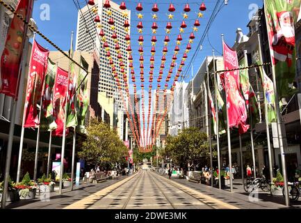 Weihnachtsschmuck in Bourke Street Melbourne CBD, Victoria, Australien Stockfoto