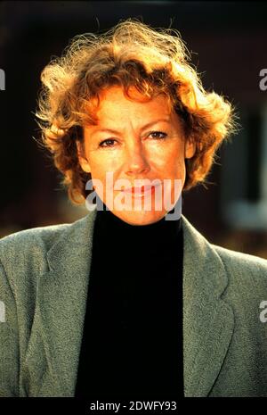 GABY DOHM, deutsch-österreichische Schauspielerin, Portrait um 1998. GABY DOHM, deutsch-österreichische Schauspielerin, Porträt um 1998. Stockfoto