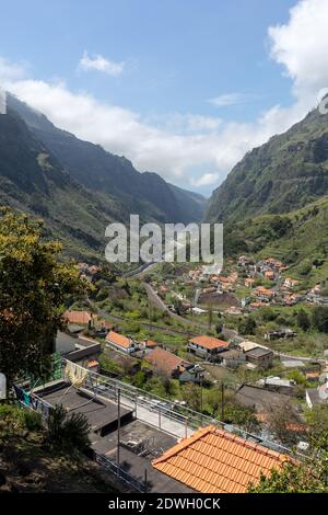 Anzeigen der Pass Boca da encumeada auf der Insel Madeira. Portugal Stockfoto