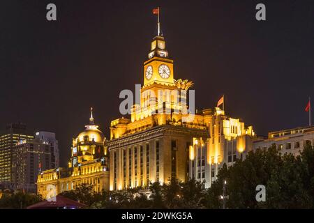 Zollhaus auf dem Bund, Shanghai bei Nacht, China Stockfoto