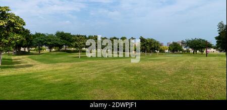 Katara Green Hills - Park in Doha, Katar Stockfoto