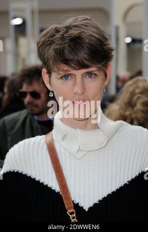 Datei Foto vom 8. März 2016 von Stella Tennant Teilnahme an der Chanel Show im Rahmen der Paris Fashion Week Womenswear Herbst/Winter 2016/2017 am 8. März 2016 in Paris, Frankreich. - das britische Modell Stella Tennant ist im Alter von 50 Jahren verstorben. Tennants Familie bestätigte die Nachricht in einer Erklärung, in der es heißt: "Mit großer Trauer verkünden wir den plötzlichen Tod von Stella Tennant am 22. Dezember 2020." . Foto von Alban Wyters/ABACAPRESS.COM Stockfoto