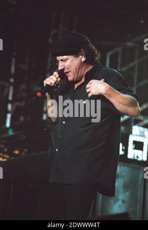 AC/DC im Konzert im Birmingham NEC, Großbritannien. November 2000 Stockfoto