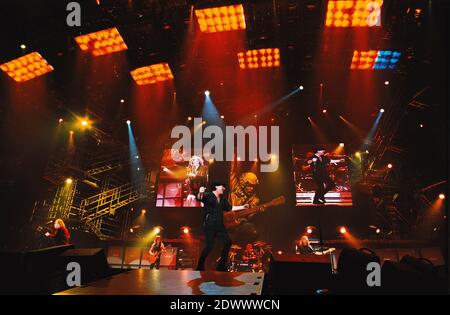 AC/DC im Konzert im Birmingham NEC, Großbritannien. November 2000 Stockfoto