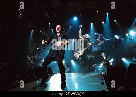 AC/DC im Konzert im Birmingham NEC, Großbritannien. November 2000 Stockfoto