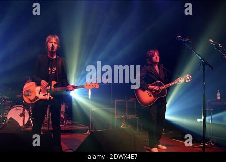 AIR im Konzert im Shepherds Bush Empire in London, Großbritannien. 25. April 2001. Stockfoto