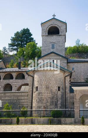 Religiöse Architektur. Montenegro. Blick auf das alte Kloster Cetinje (serbisch-orthodoxe Kirche) Stockfoto