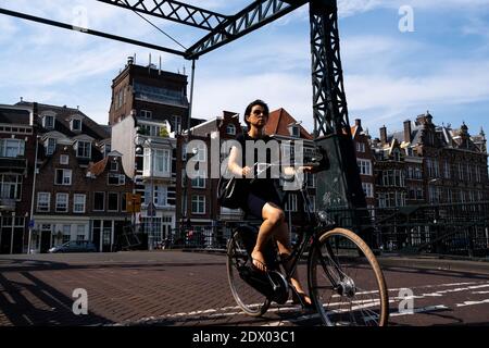 Vie quotidienne à Amsterdam. Tägliches Leben in Amsterdam. Stockfoto