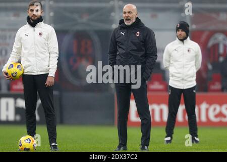 Mailand, Italien. Dezember 2020. Mailand, Italien, San Siro Stadion, Dezember 23, 2020, Stefano Pioli (AC Mailand) während AC Mailand vs SS Lazio - Italienische Fußball Serie A Spiel Credit: Francesco Scaccianoce/LPS/ZUMA Wire/Alamy Live News Stockfoto