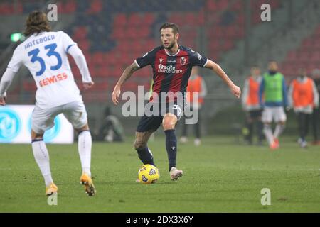 Bologna, Italien. Dezember 2020. Bolognas Mitchell Dijks beim italienischen Fußballspiel Serie A Bologna FC gegen Atalanta im Renato Dall'Ara Stadion in Bologna, Italien, 23. Dezember 2020. Ph. Michele Nucci/LM Credit: Michele Nucci/LPS/ZUMA Wire/Alamy Live News Stockfoto