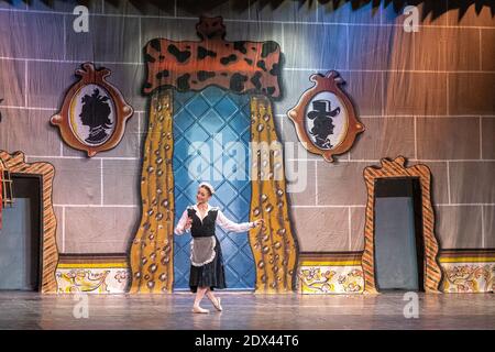 Cuban National Ballet Spielt „Cinderella“, Santa Clara, Kuba Stockfoto