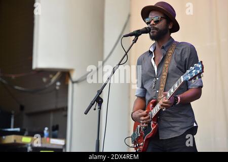 Gary Clark, Jr. tritt am 10. Juli 2014 im 2014 Taste of Chicago im Grant Park in Chicago, IL, USA, auf. Foto von Cindy Barrymore/ABACAPRESS.COM Stockfoto