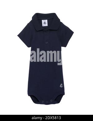 Prinz George trägt Petit Bateau Kleidung in den Bildern des 1. Geburtstages wurden am 02. Juli 2014 veröffentlicht. Petit Bateau ist ein französisches Baby- und Kinderkleidungsunternehmen. Handout Foto von Petit Bateau/ABACAPRESS.COM Stockfoto