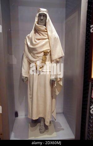 PARIS - DEC 5, 2018 - Arabische Gewänder von Lawrence von Arabien, Les Invalides Army Museum, Paris, Frankreich Stockfoto