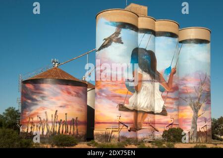 Silokunst von Drapl und dem Zookeeper am Sea Lake in der Mallee-Region von Victoria, Australien Stockfoto