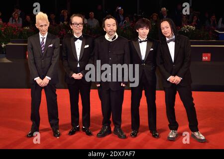 Der Komponist Chu Ishikawa, die Schauspielerin Lily Franky, die Regisseurin Shinya Tsukamoto und die Schauspieler Yusaku Mori,Tatsuya Nakamura bei der Nobi-Premiere während des 71. Internationalen Filmfestivals von Venedig am 02. September 2014 in Venedig, Italien. Foto von Aurore Marechal/ABACAPRESS.COM Stockfoto