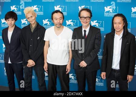 Yusaku Mori, Chu Ishikawa, Shinya Tsukamoto, Lily Franky, Tatsuya Nakamura Teilnahme an der Fotozelle für den Film Nobi beim 71. Filmfestival in Venedig, Italien, 2. September 2014. Foto von Marco Piovanotto/ABACAPRESS.COM Stockfoto