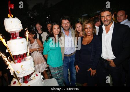 Adeline Blondieau, Jennifer Boccara, Philippe Lellouche und seine Frau Vanessa Demouy, Pascal Elbe und Nicole Calfan nehmen am 10. September 2014 an der Feier zum 10-jährigen Bestehen des "Hotel de Sers" in Paris Teil. Foto von Jerome Domine/ABACAPRESS.COM Stockfoto