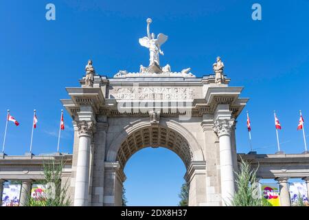 Toronto, Kanada - 11. August 2019: Eingang zum Exhibition Place, dem größten Ausstellungszentrum in Toronto, Kanada. Stockfoto