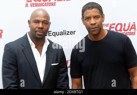 Regisseur Antoine Fuqua und Schauspieler Denzel Washington besuchen am 17. September 2014 den Film 'The Equalizer' Fotocall in Rom, Italien. Foto von Eric Vandeville/ABACAPRESS.COM Stockfoto