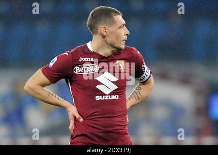 Neapel, Italien. Dezember 2020. Andrea Belotti Spieler von Turin, während des Spiels der italienischen Serie A Fußballmeisterschaft zwischen Napoli gegen Turin 1:1, Spiel im Diego Armando Maradona Stadion in Neapel gespielt. Italien, 23. Dezember 2020. (Foto von Vincenzo Izzo/Sipa USA) Quelle: SIPA USA/Alamy Live News Stockfoto