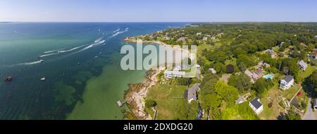 Annisquam Harbour Lighthouse Panorama Luftaufnahme, Gloucester, Cape Ann, Massachusetts, MA, USA. Dieser historische Leuchtturm wurde 1898 an der Anni erbaut Stockfoto
